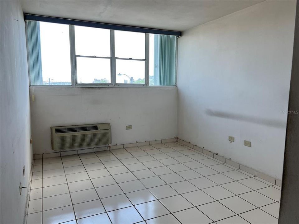 Vendido Recientemente: $145,000 (3 camas, 2 baños, 1136 Pies cuadrados)