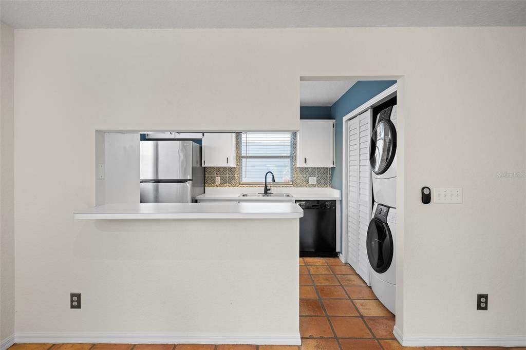 Recently Rented: $2,795 (2 beds, 2 baths, 1008 Square Feet)