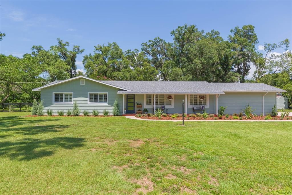 Recently Sold: $545,000 (3 beds, 2 baths, 1942 Square Feet)