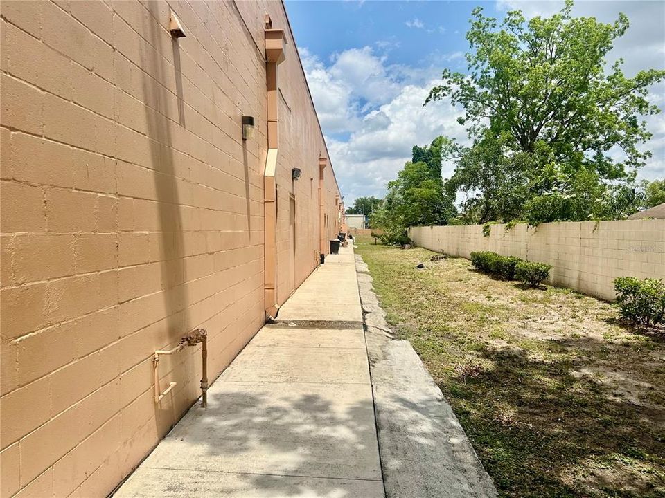 待售: $4,499,000 (0 贝兹, 0 浴室, 20160 平方英尺)