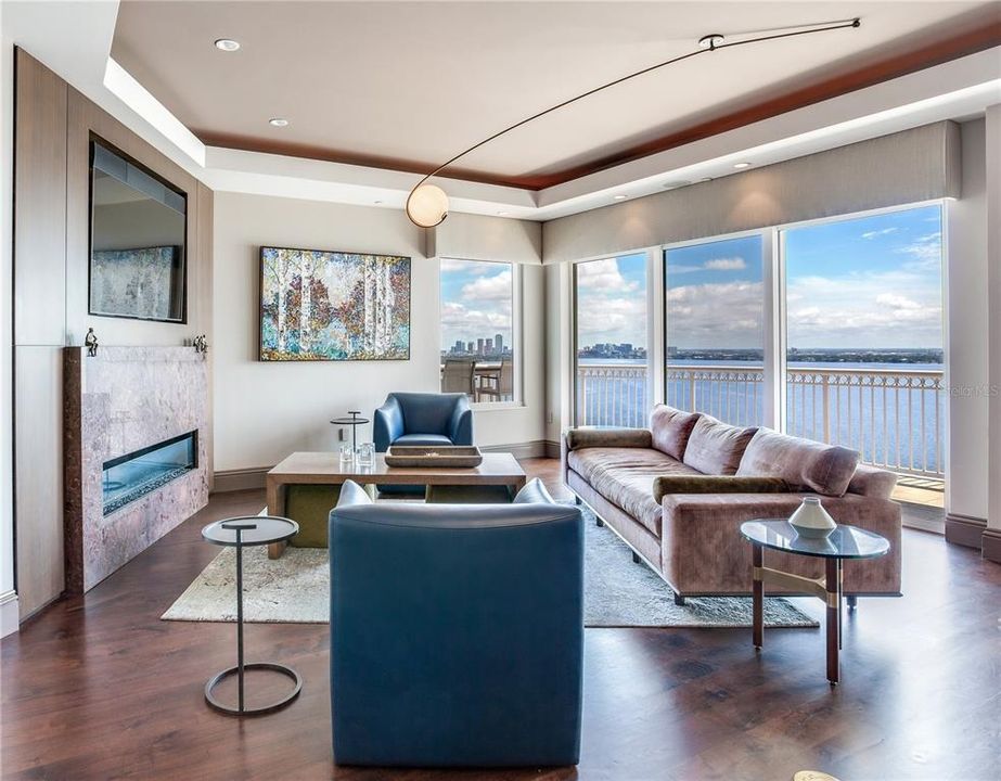 En Venta: $4,875,000 (5 camas, 5 baños, 6574 Pies cuadrados)