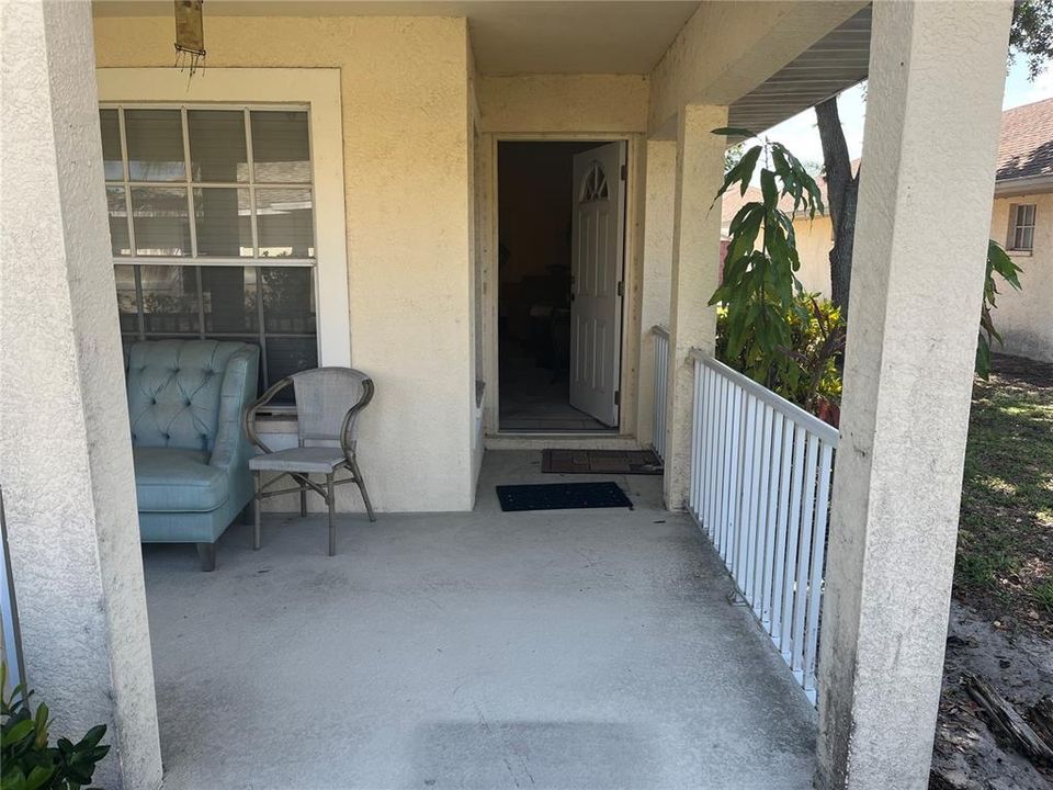 Recently Sold: $225,000 (3 beds, 2 baths, 1470 Square Feet)