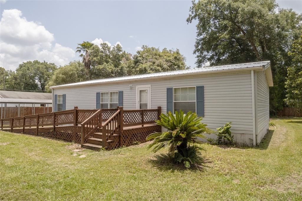 Recently Sold: $110,000 (3 beds, 2 baths, 1152 Square Feet)