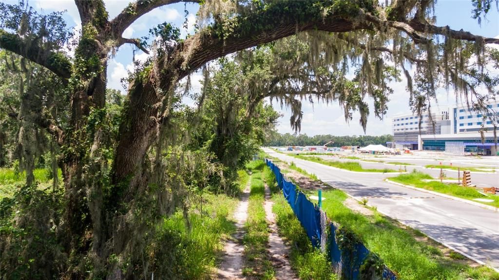 合同活跃: $379,900 (2.37 acres)