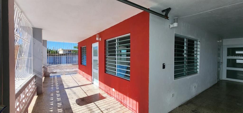 Vendido Recientemente: $120,000 (4 camas, 1 baños, 1000 Pies cuadrados)