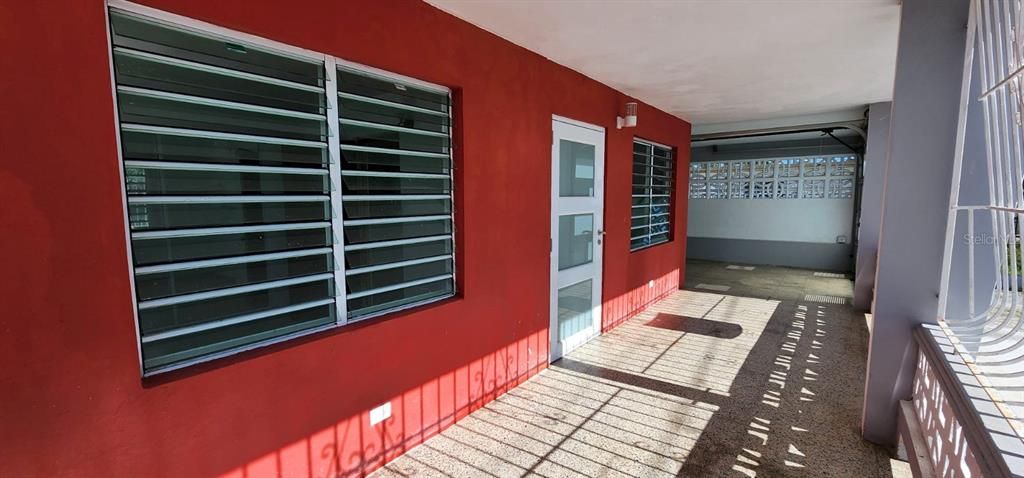 Vendido Recientemente: $120,000 (4 camas, 1 baños, 1000 Pies cuadrados)