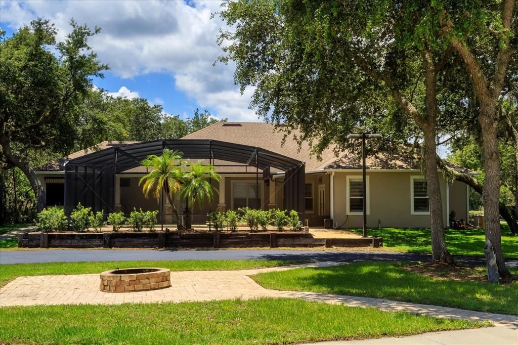 Recently Sold: $1,259,000 (4 beds, 3 baths, 2704 Square Feet)