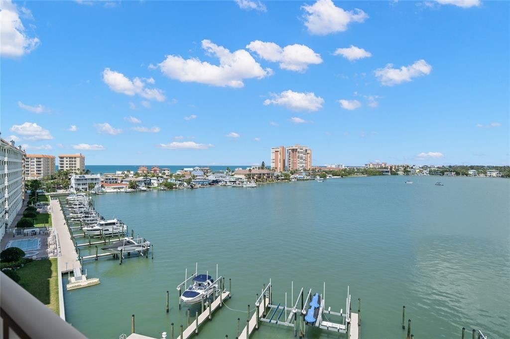 Recently Sold: $1,895,000 (3 beds, 3 baths, 3020 Square Feet)