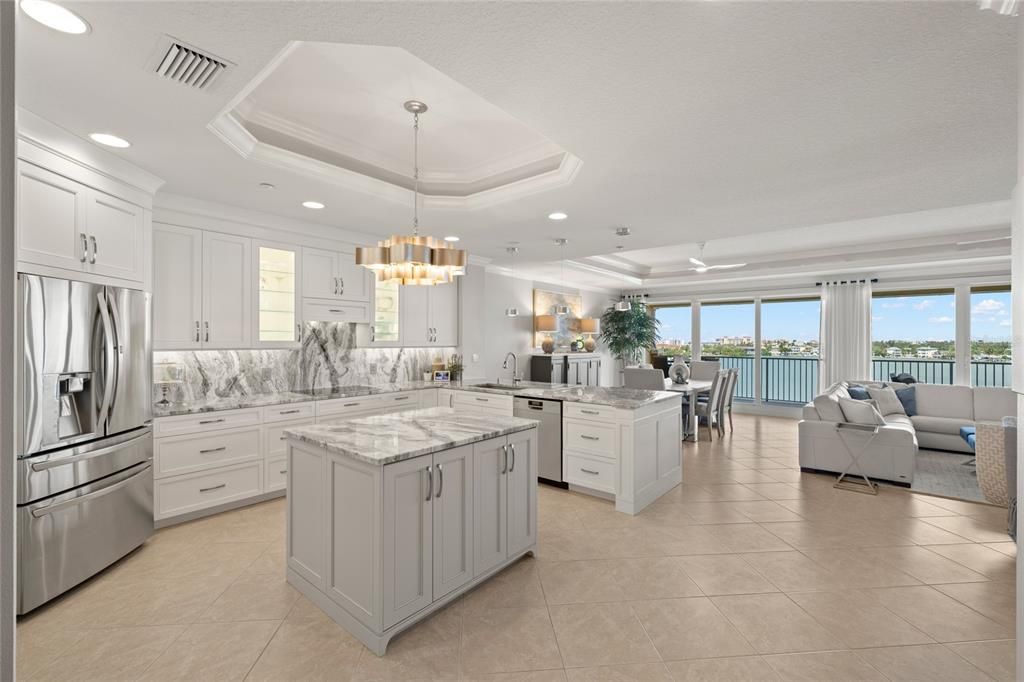 Recently Sold: $1,895,000 (3 beds, 3 baths, 3020 Square Feet)