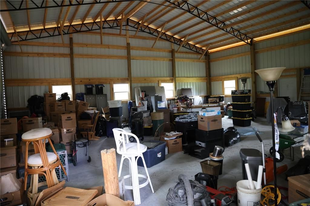 garage/workshop