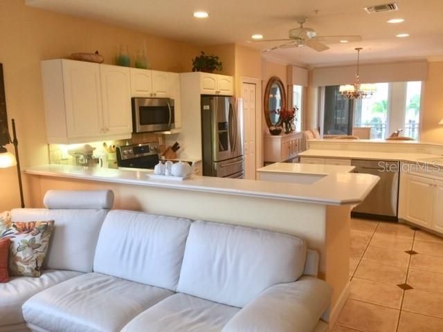 Recently Sold: $537,500 (3 beds, 2 baths, 2100 Square Feet)