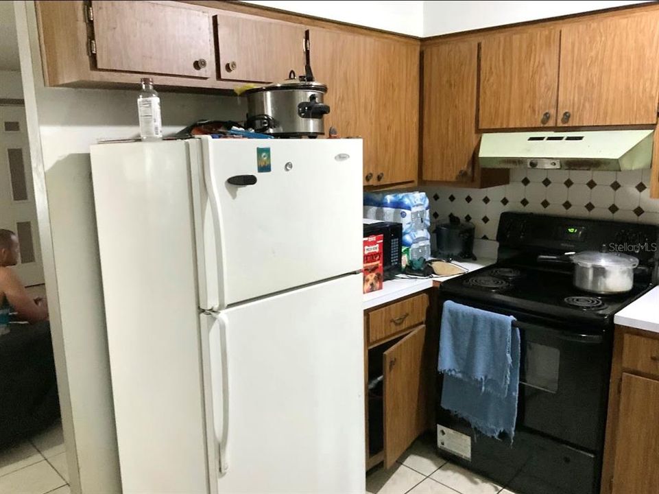 Recently Sold: $129,000 (2 beds, 1 baths, 1044 Square Feet)