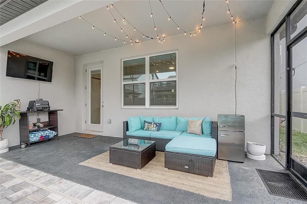 Recently Sold: $540,000 (3 beds, 2 baths, 2000 Square Feet)