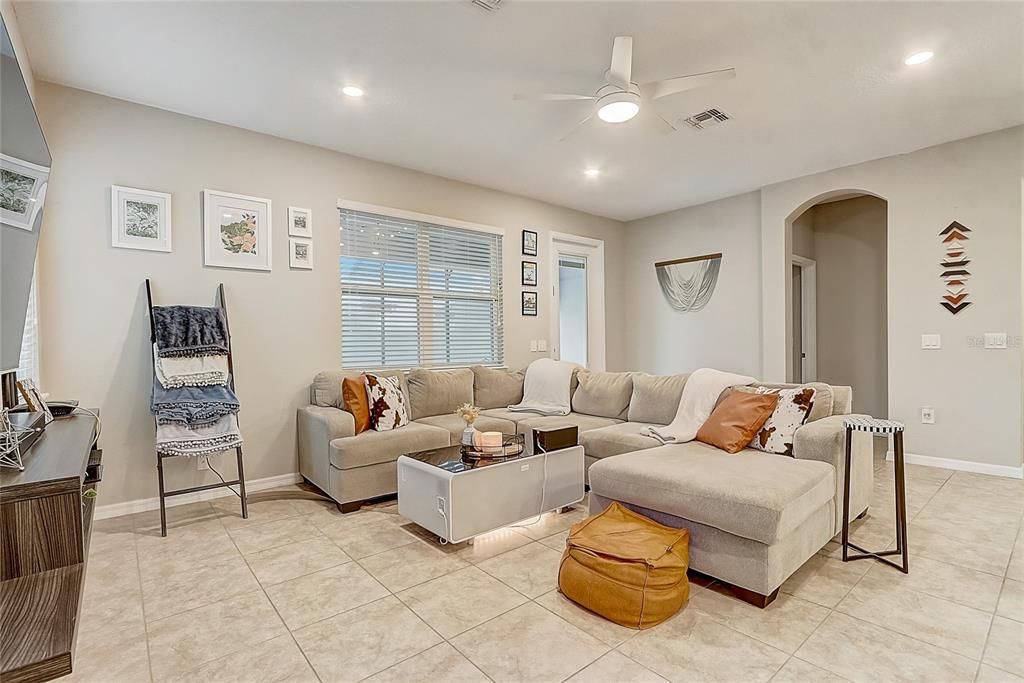 Recently Sold: $540,000 (3 beds, 2 baths, 2000 Square Feet)