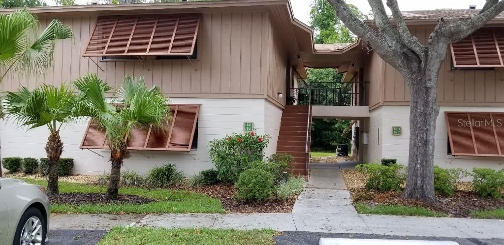 Recently Rented: $1,450 (2 beds, 2 baths, 897 Square Feet)