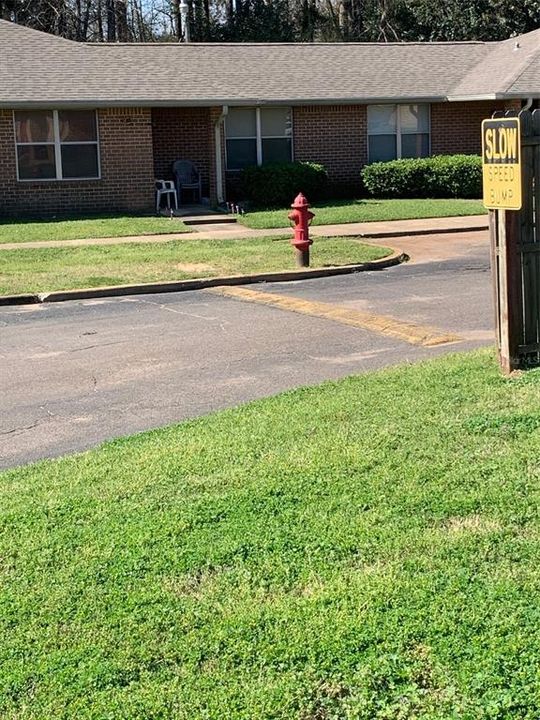 Active With Contract: $2,575,000 (44 beds, 0 baths, 27033 Square Feet)