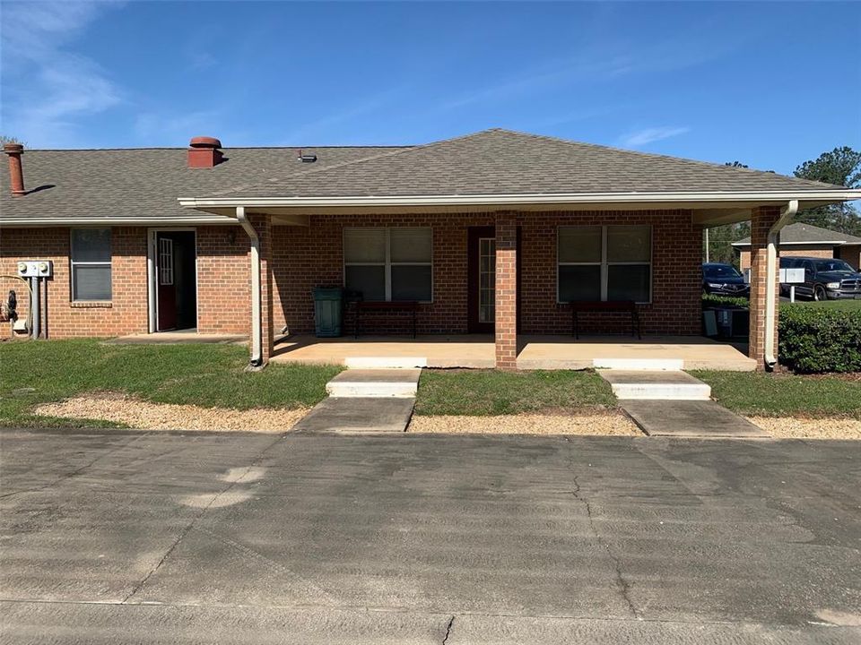 Active With Contract: $2,575,000 (44 beds, 0 baths, 27033 Square Feet)