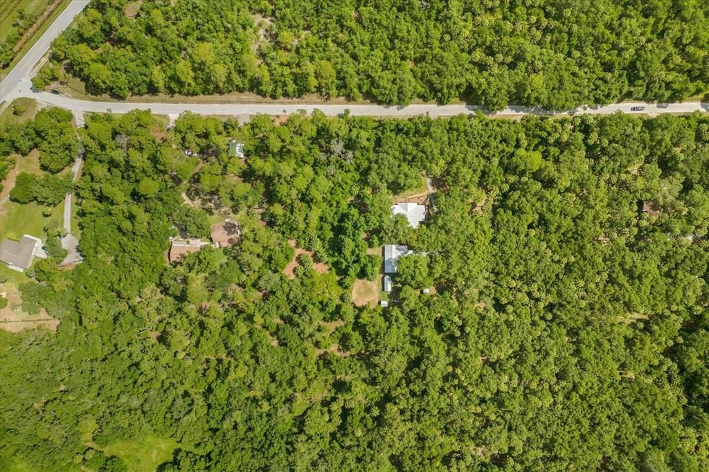 На продажу: $65,000 (0.94 acres)