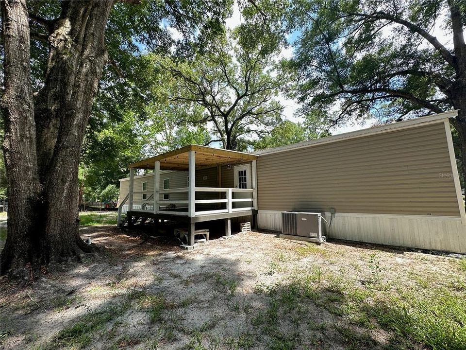 Recently Sold: $175,000 (3 beds, 2 baths, 1140 Square Feet)