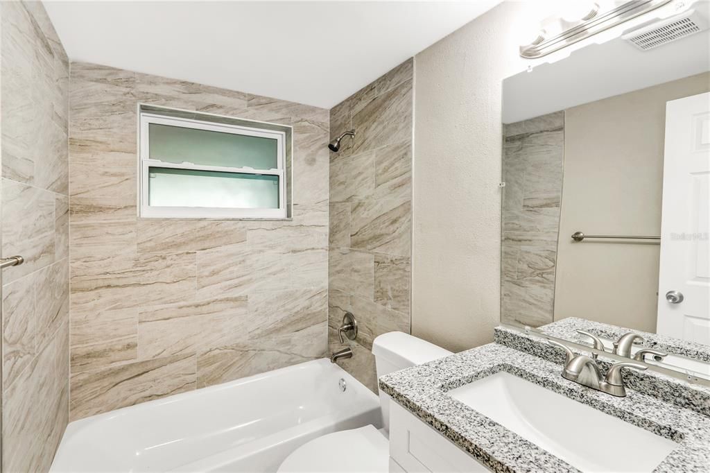 Недавно арендовано: $1,550 (3 спален, 1 ванн, 978 Квадратных фут)
