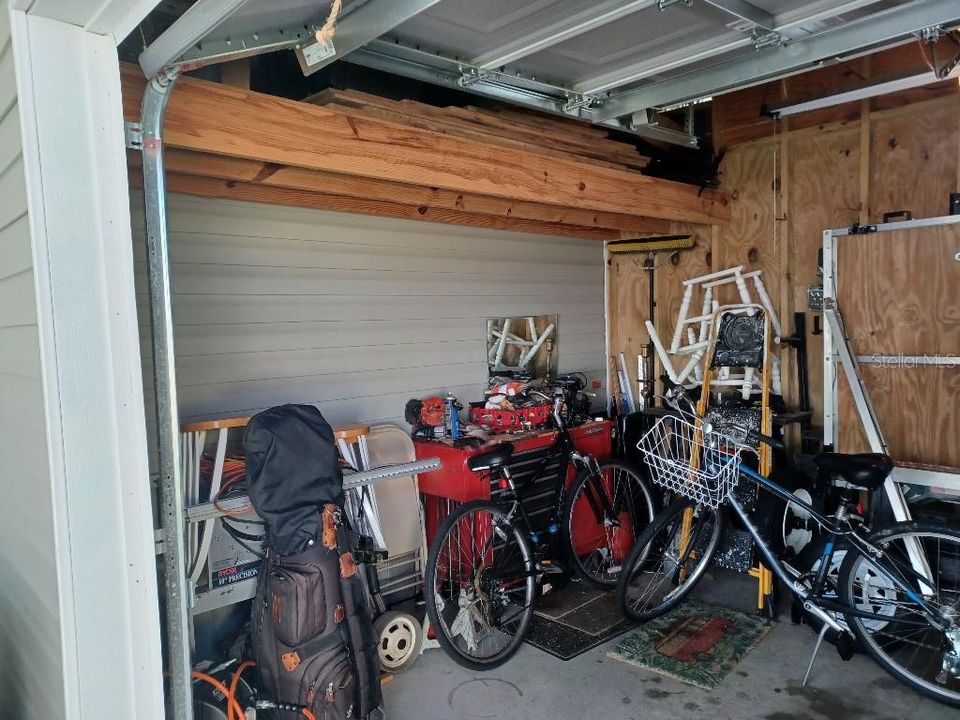 For Sale: $249,999 (2 beds, 2 baths, 1188 Square Feet)