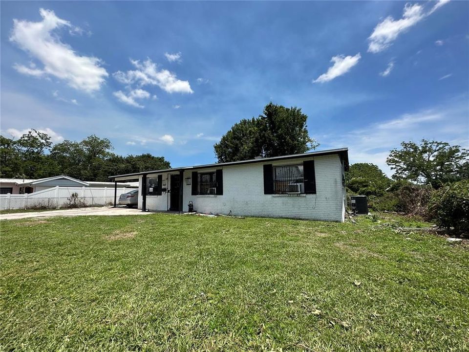 Recently Sold: $199,000 (3 beds, 1 baths, 1436 Square Feet)