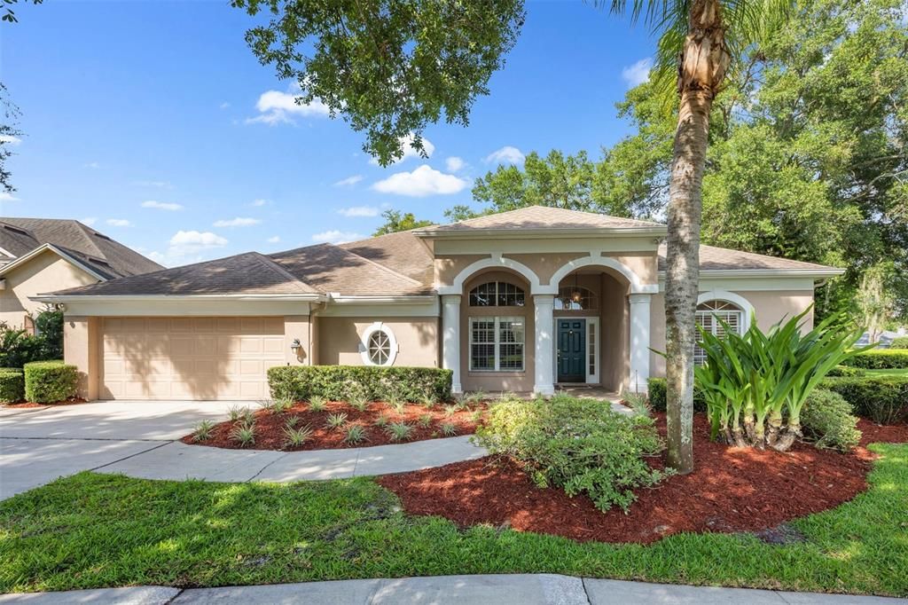 Recently Sold: $695,000 (4 beds, 3 baths, 2614 Square Feet)