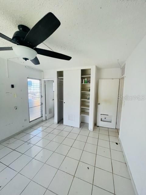 Vendido Recientemente: $359,500 (3 camas, 2 baños, 1300 Pies cuadrados)