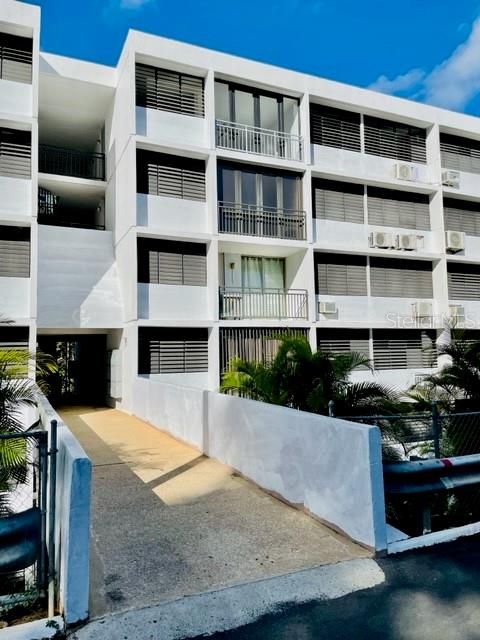 Vendido Recientemente: $135,000 (2 camas, 1 baños, 898 Pies cuadrados)