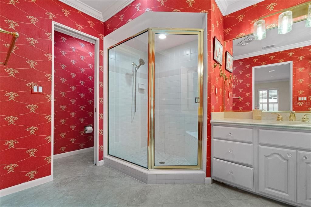 最近售出: $895,000 (3 贝兹, 4 浴室, 2915 平方英尺)