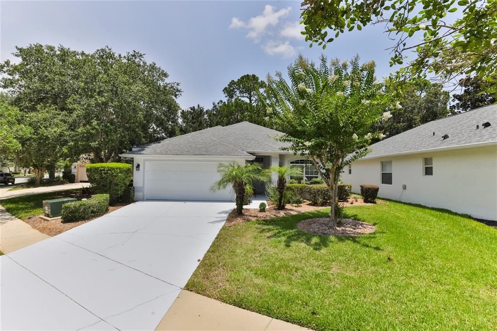 Recently Sold: $389,900 (2 beds, 2 baths, 1649 Square Feet)