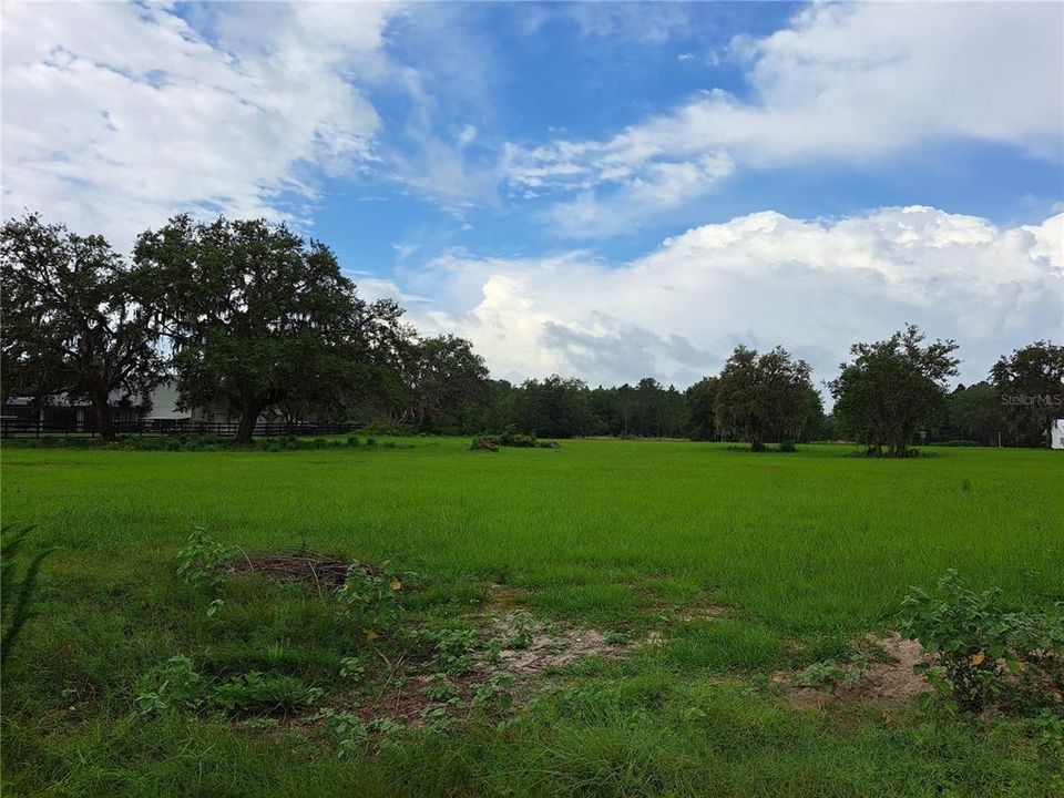 Recently Sold: $108,000 (1.04 acres)