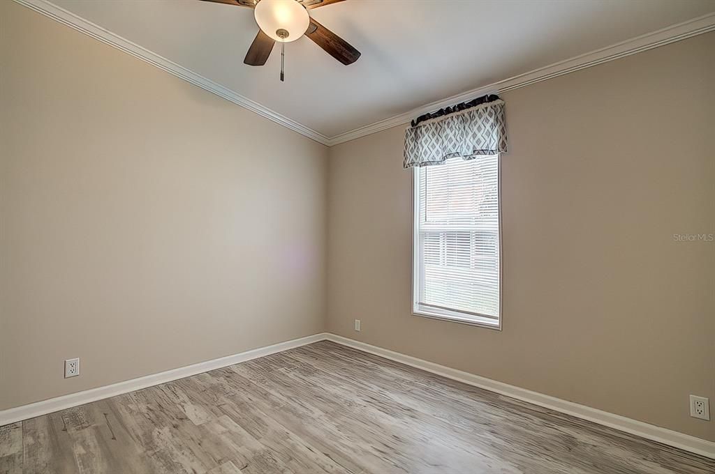 Active With Contract: $240,000 (4 beds, 2 baths, 1728 Square Feet)