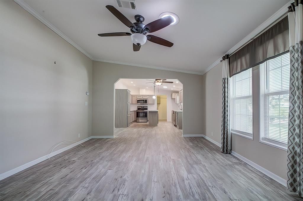 Active With Contract: $240,000 (4 beds, 2 baths, 1728 Square Feet)