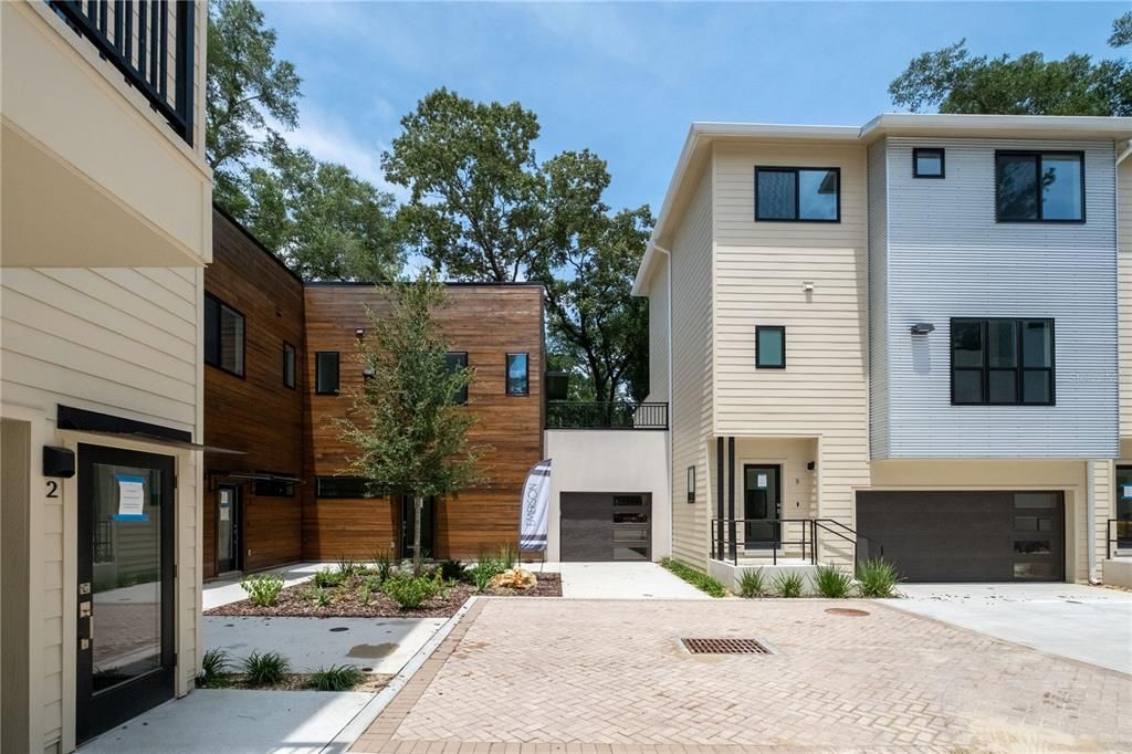 待售: $715,000 (3 贝兹, 3 浴室, 2270 平方英尺)