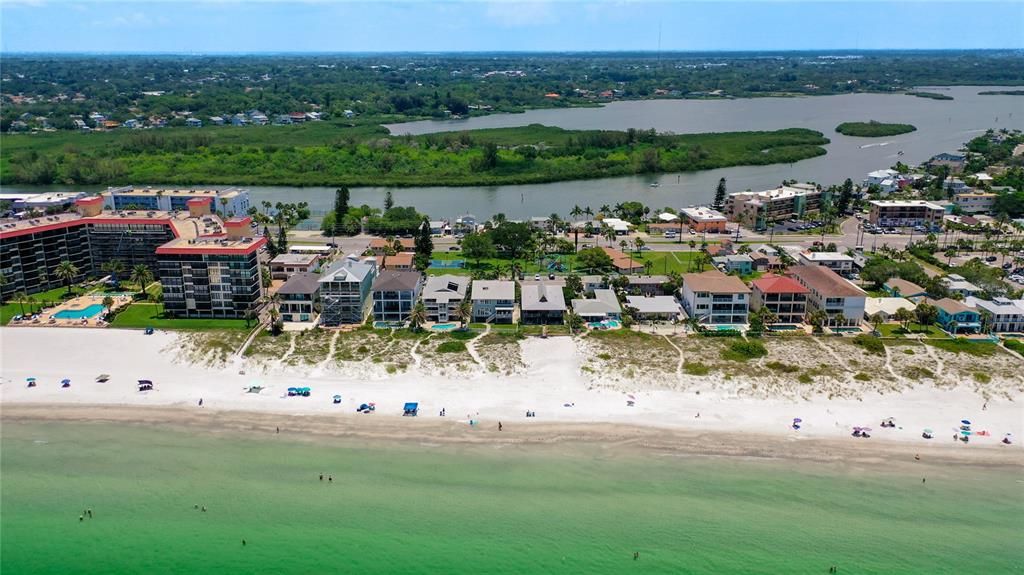 Недавно продано: $950,000 (3 спален, 0 ванн, 1522 Квадратных фут)