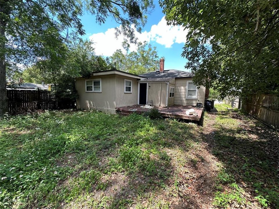 Recently Sold: $145,000 (4 beds, 2 baths, 1398 Square Feet)