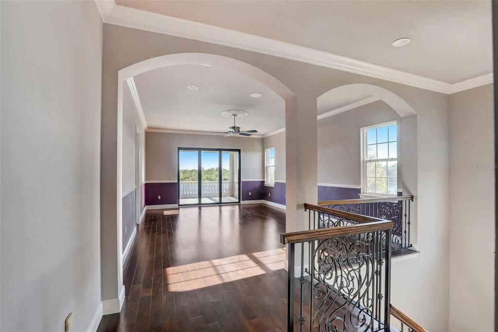 Upstairs bonus room