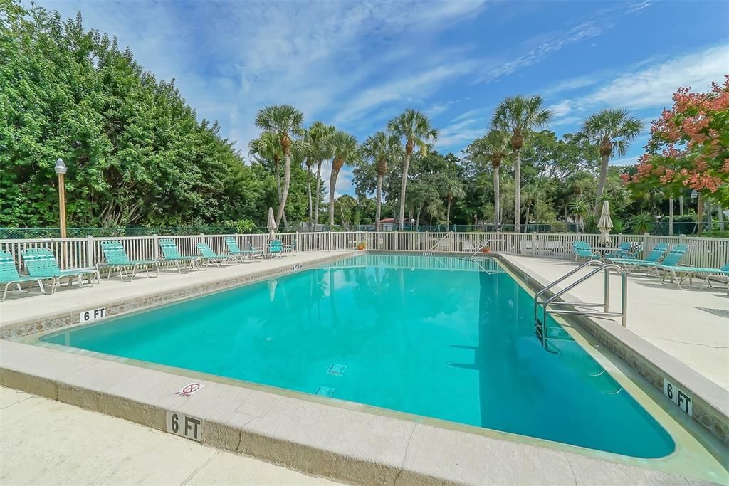 Recently Sold: $245,000 (2 beds, 2 baths, 1176 Square Feet)