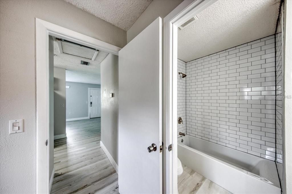 Недавно арендовано: $1,295 (1 спален, 1 ванн, 675 Квадратных фут)