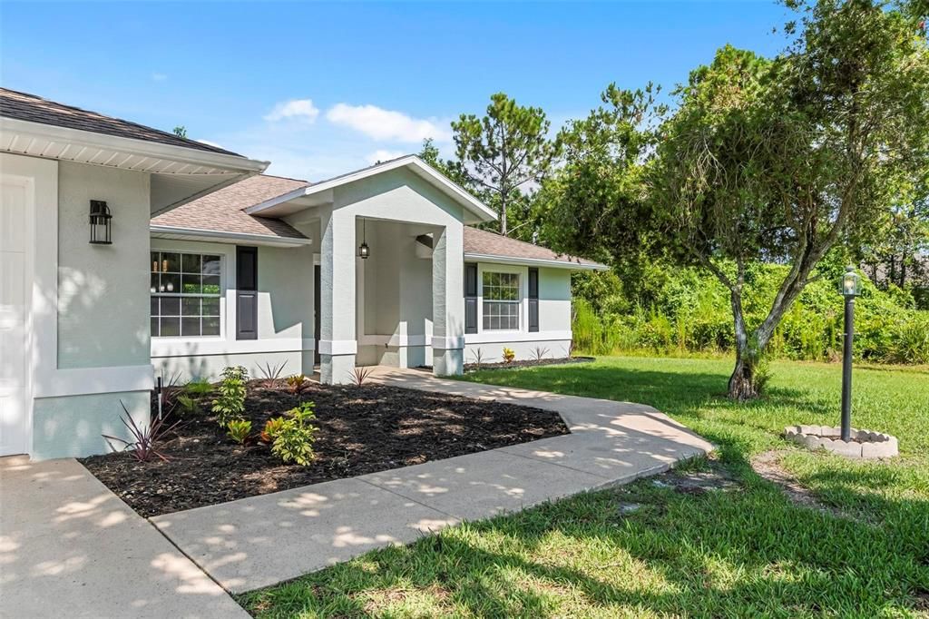 Recently Sold: $449,500 (3 beds, 2 baths, 1707 Square Feet)