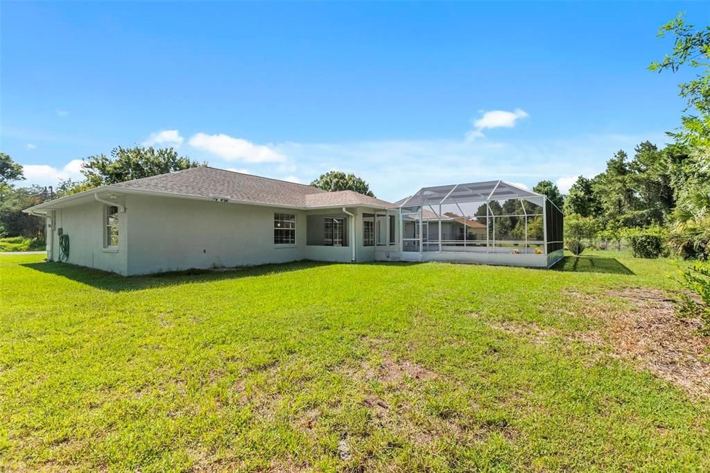 Recently Sold: $449,500 (3 beds, 2 baths, 1707 Square Feet)