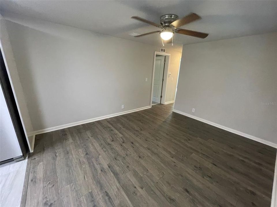 Recently Sold: $205,000 (3 beds, 2 baths, 1514 Square Feet)