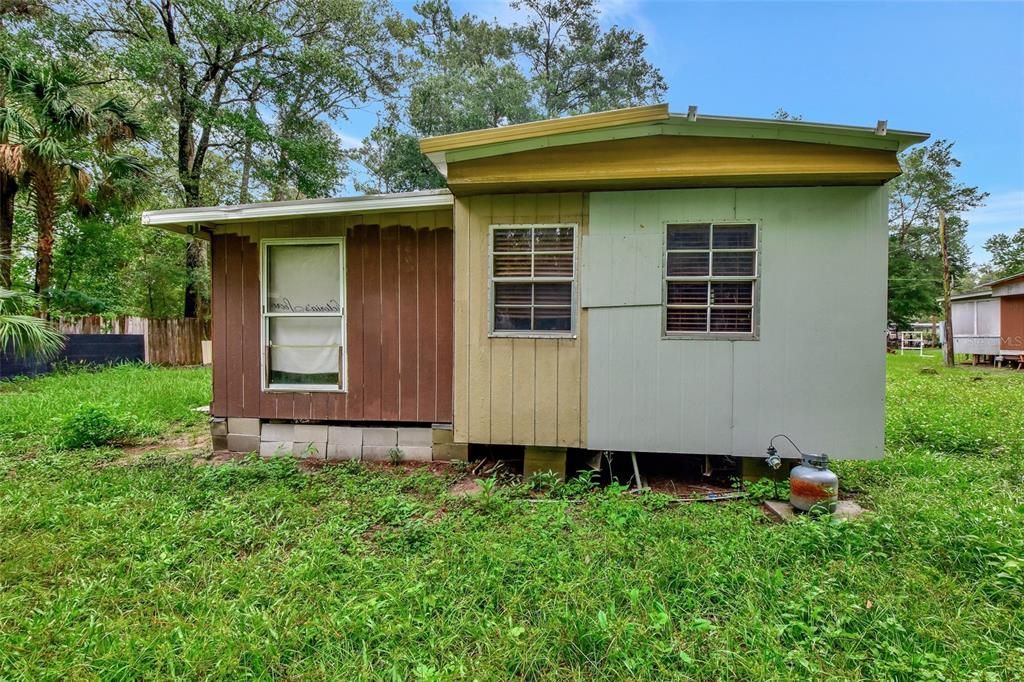 Recently Sold: $54,900 (2 beds, 1 baths, 564 Square Feet)