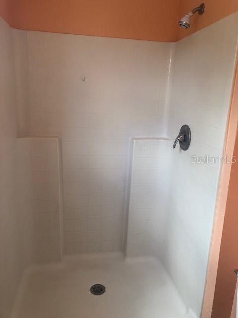 Suite Shower