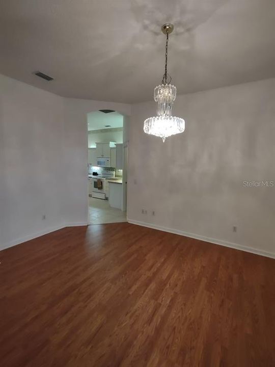 Recently Rented: $2,500 (3 beds, 2 baths, 2072 Square Feet)