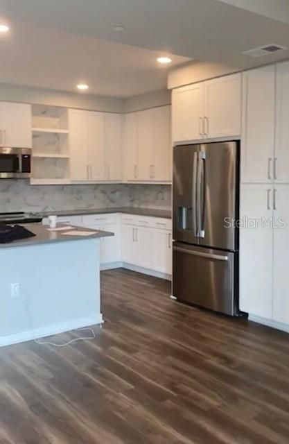 For Rent: $4,651 (3 beds, 2 baths, 1675 Square Feet)