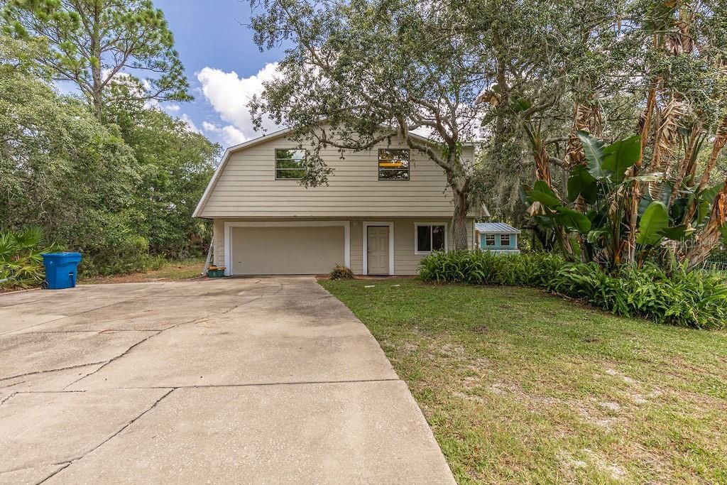 Recently Sold: $699,900 (5 beds, 3 baths, 3242 Square Feet)
