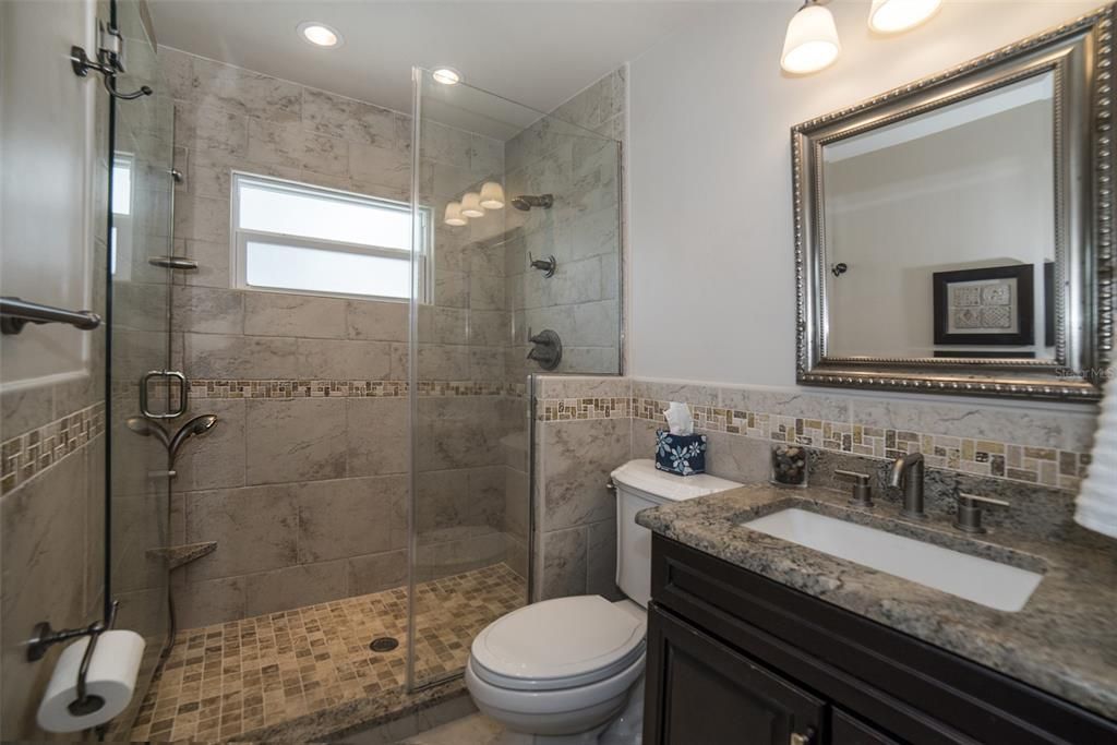 En Renta: $3,600 (2 camas, 1 baños, 1200 Pies cuadrados)