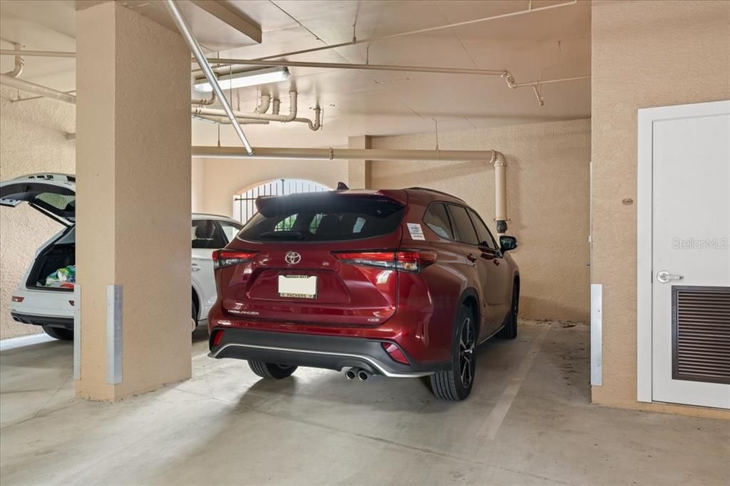 Deeded garage parking spot